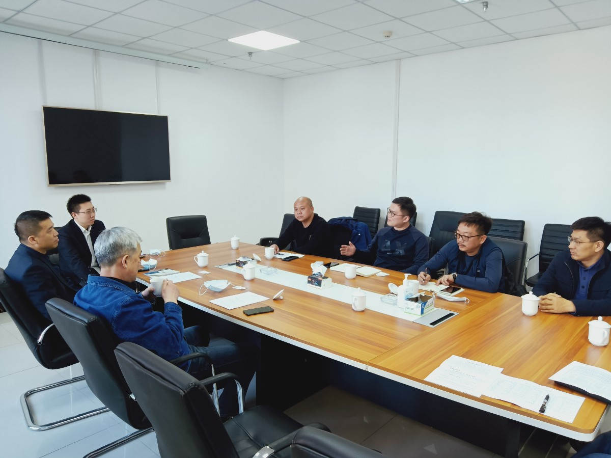 与中石油哈尔滨分公司交流2.jpg 与中石油哈尔滨分公司交流2.jpg